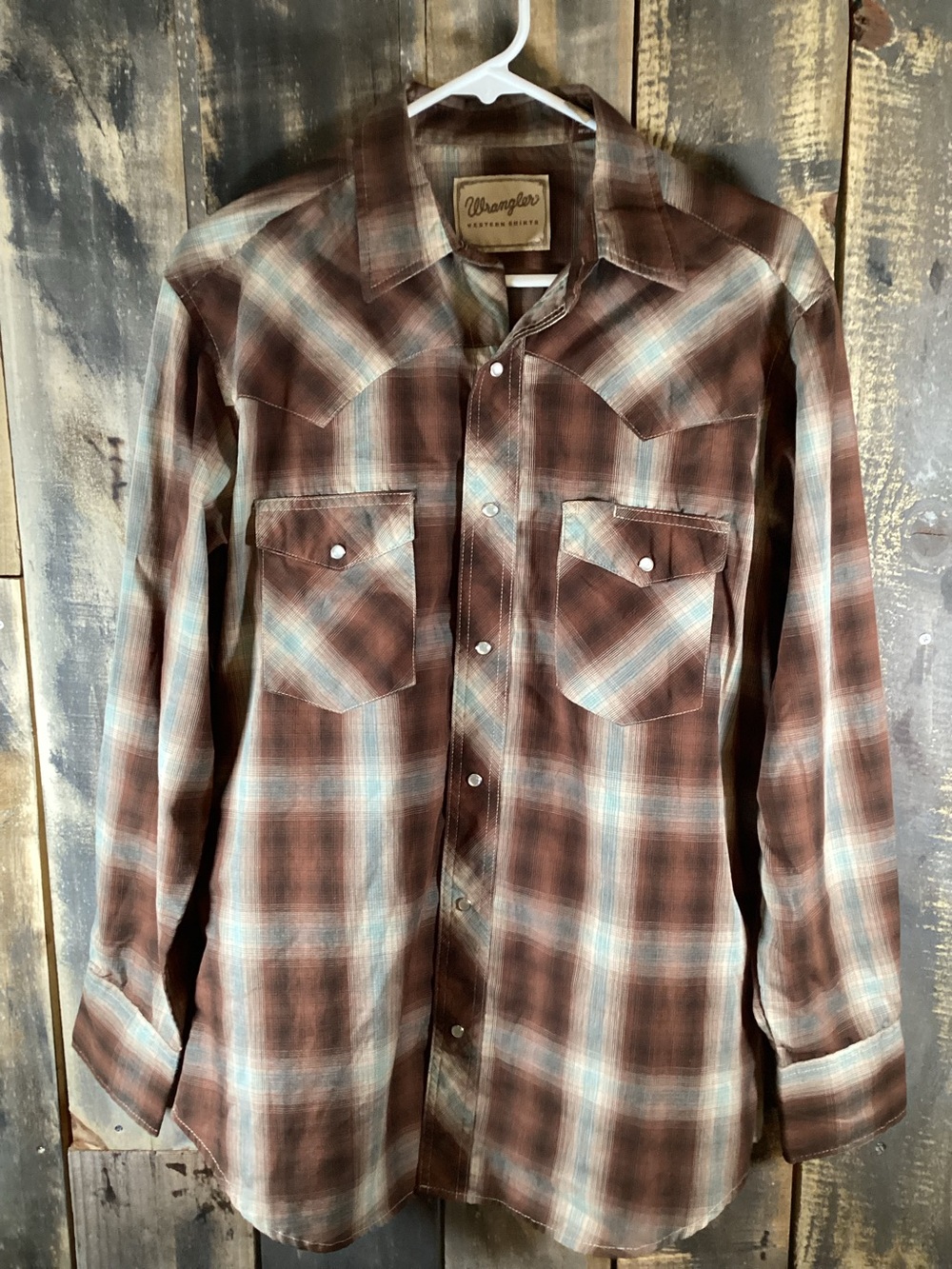 Wrangler Western Shirt brown plaid pearl snap men’s size medium